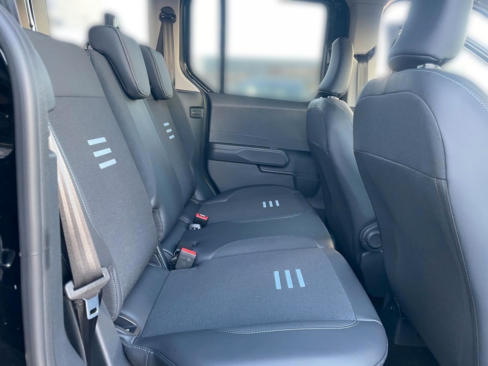 Ford Tourneo Courier - Bild 13