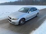 BMW 325i -