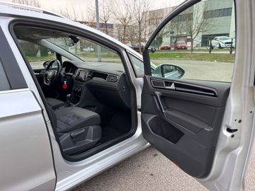 Volkswagen Golf Sportsvan - 8