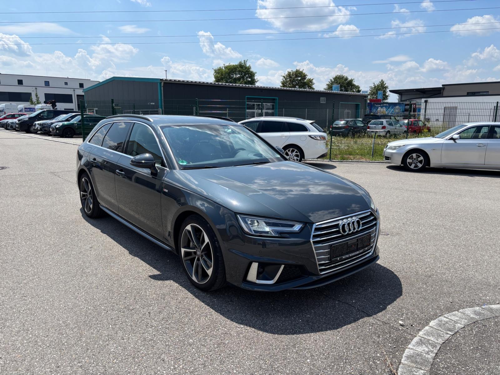 Audi A4 Avant 40 TDI S-line/Keyless/Panoramadach
