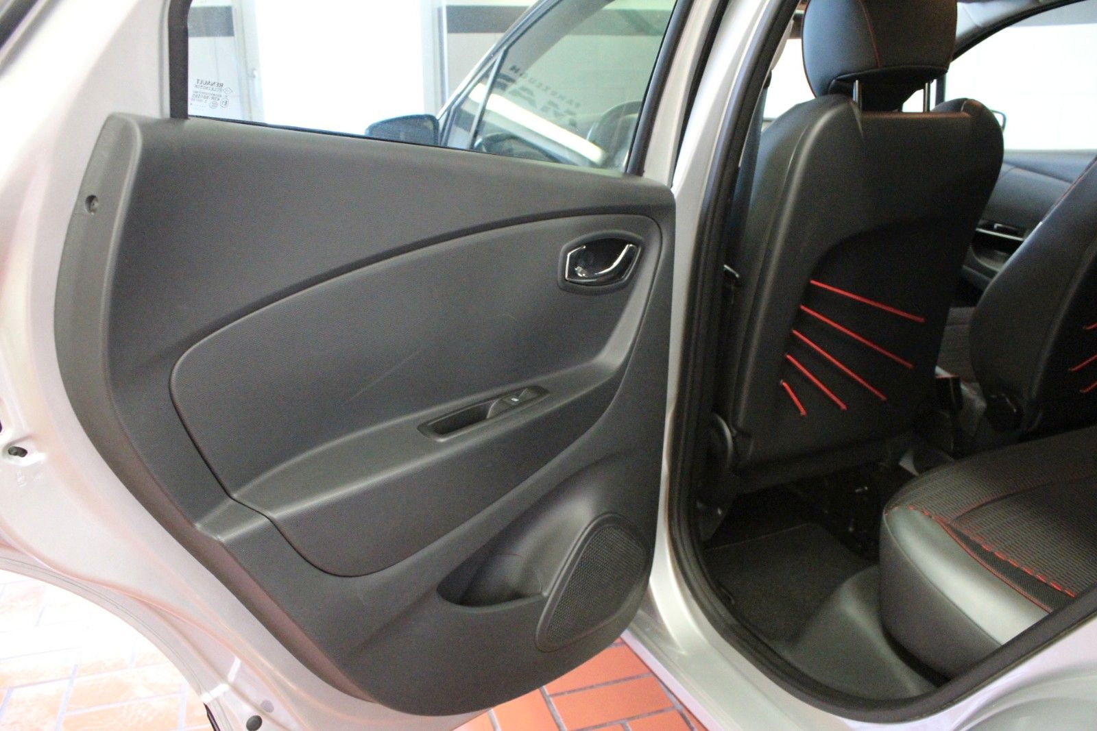 Fahrzeugabbildung Renault Captur dci 110  Xmode   *Navigation *Klima*PDC*
