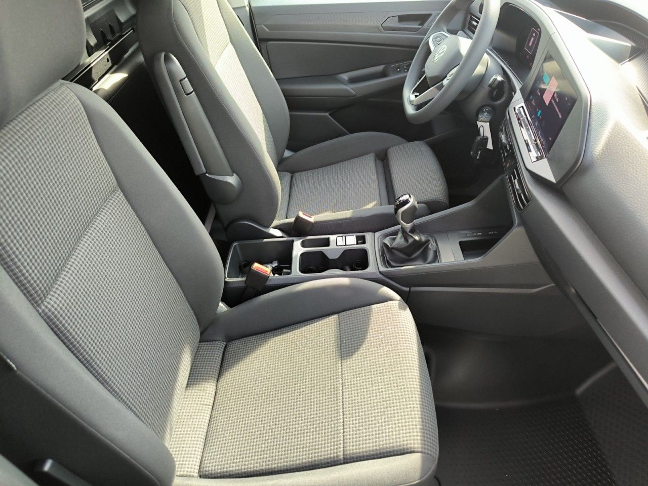 Fahrzeugabbildung Volkswagen Caddy Cargo Design Edition 2.0 TDI 75 kW