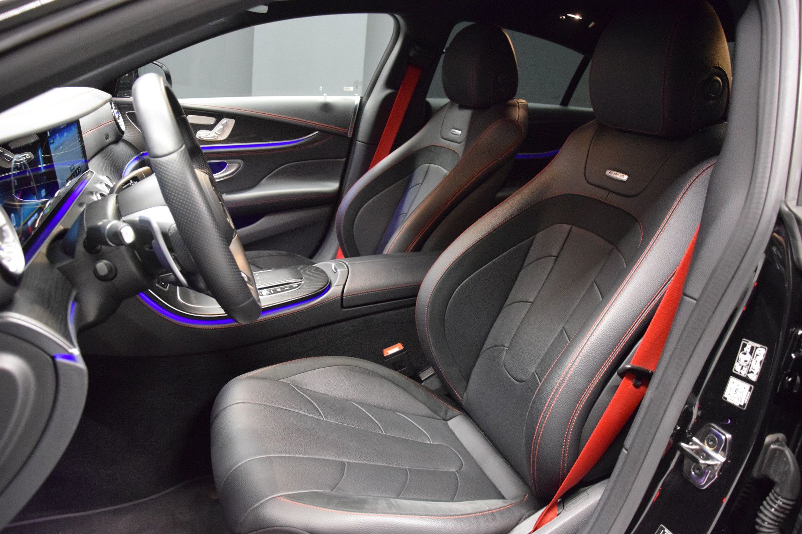 Fahrzeugabbildung Mercedes-Benz CLS 53 AMG 4Matic s.AGA 360°Luftfahr Memory STHZ