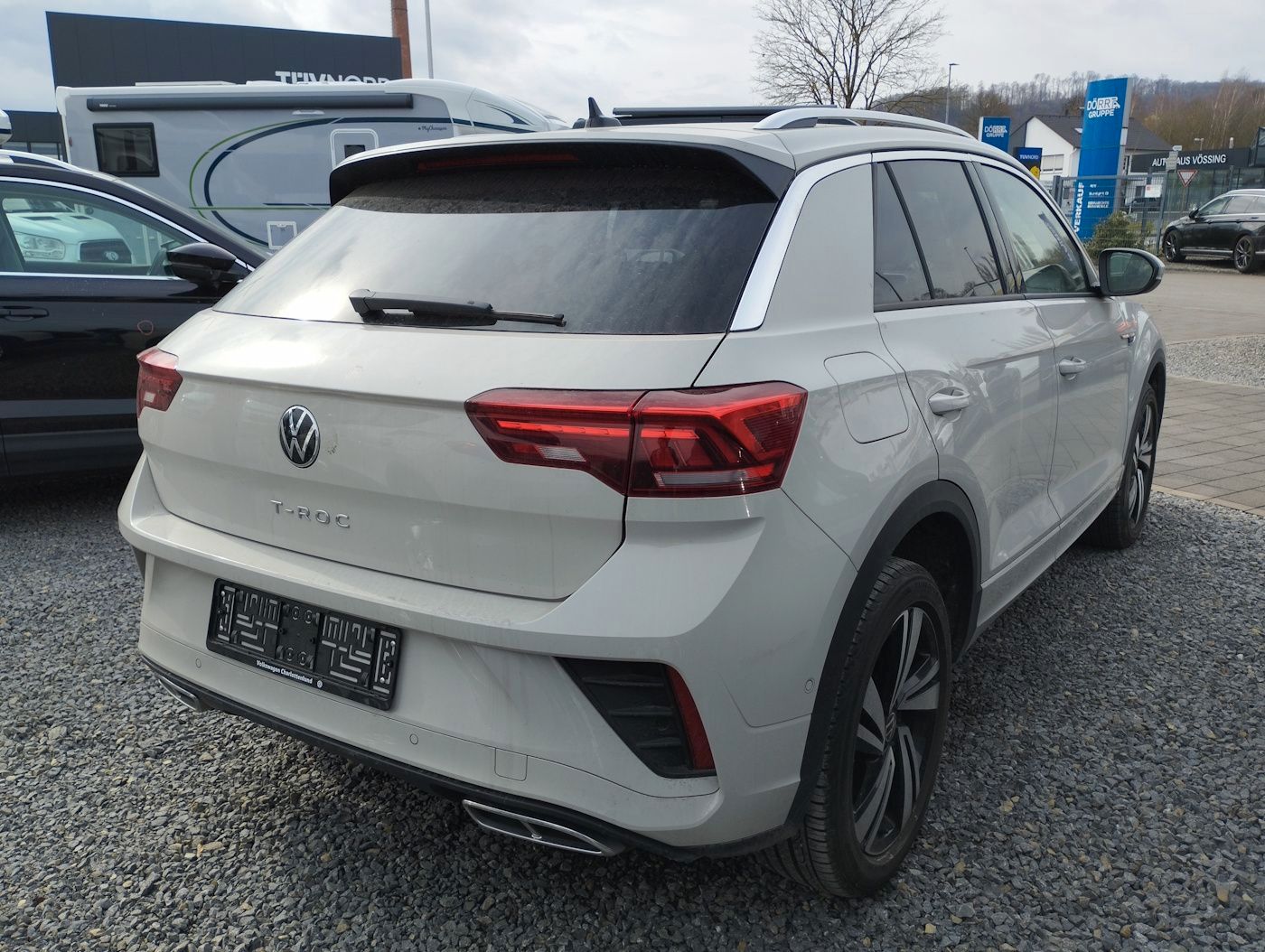 Fahrzeugabbildung Volkswagen T-Roc 1.5 TSI R-Line NEU43T DSG ACC Kamera LED