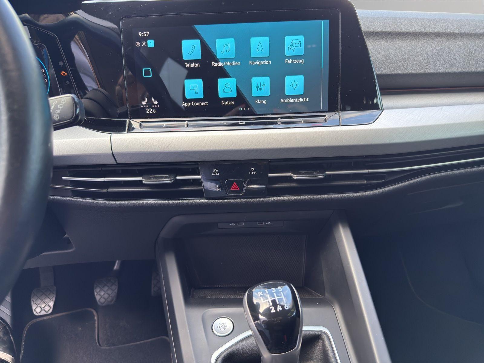 Volkswagen Golf VIII 1.0 TSI Life NAVI+ACC+LED+CARPLAY., миниатюра 11