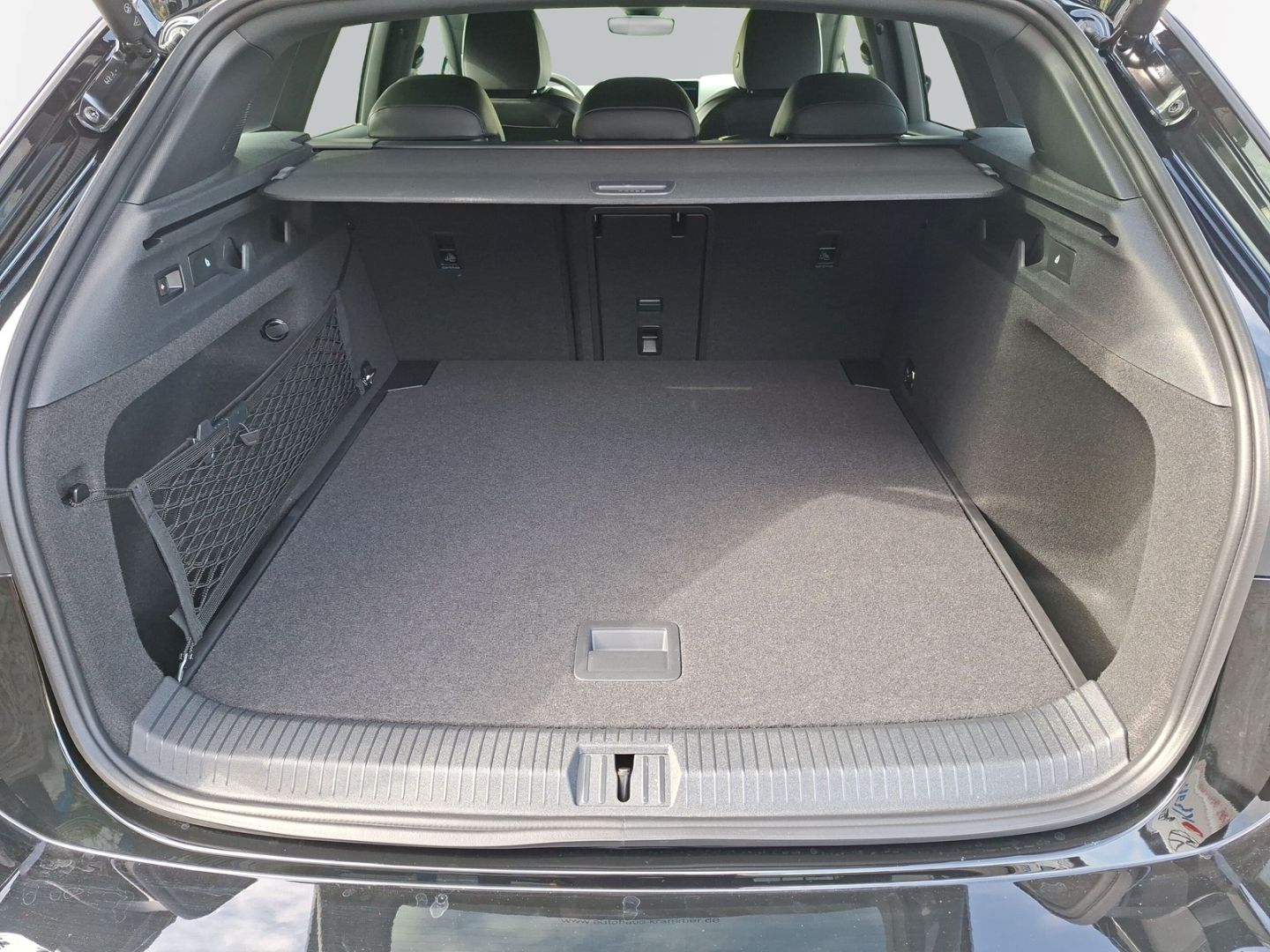 ID.7 Tourer Pro *AHK*HARMAN*MATRIX*360°KAMERA*