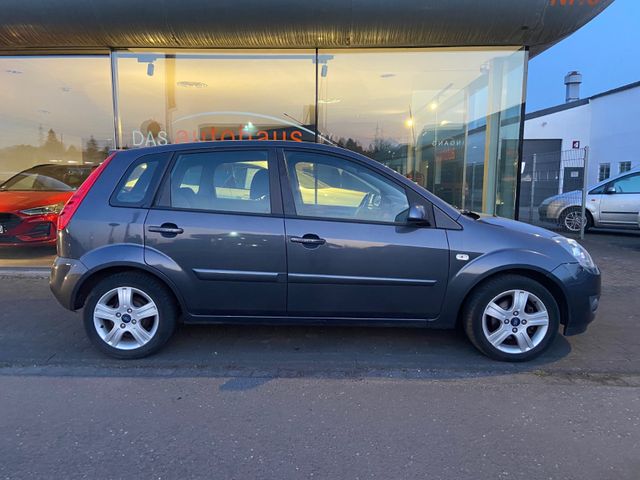 Fahrzeugabbildung Ford Fiesta 1.25 aus 1. Hand !