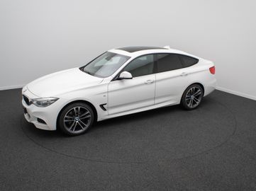 BMW 330 Gran Turismo - 12