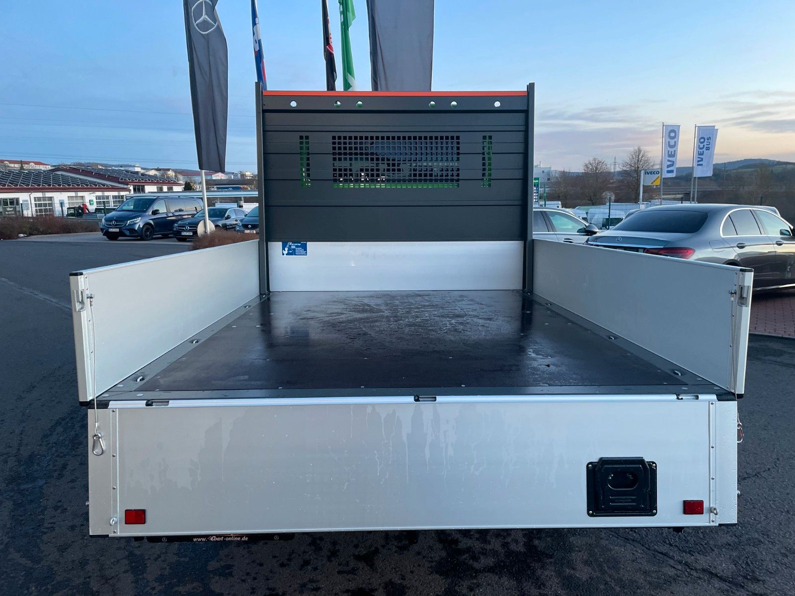 Fahrzeugabbildung Mercedes-Benz Sprinter 317 CDI DoKa 3665 9G Klima AHK3,5to