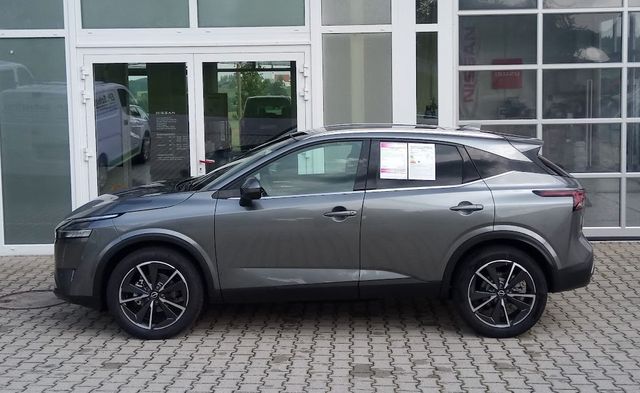 Nissan Qashqai 1.3 DIG-T 4×4 MHEV Xtronic Tekna