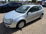 Volkswagen Golf 1.6 Comfortline Rentnerfahrzeug erst 65Tkm - Volkswagen Golf: 6er