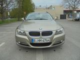 BMW 318i Touring - Benzin  71000 Km  - BMW 3er Reihe aus 2012: Kombi