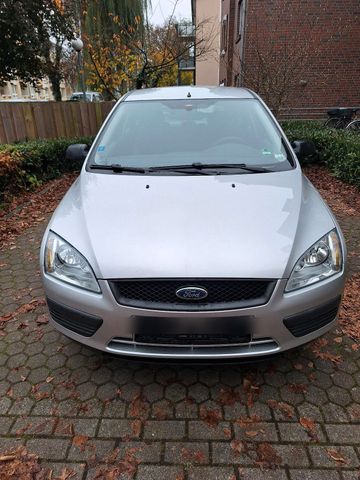 Ford focus 1,6L.benziner,bj.06 2006 Ambien...