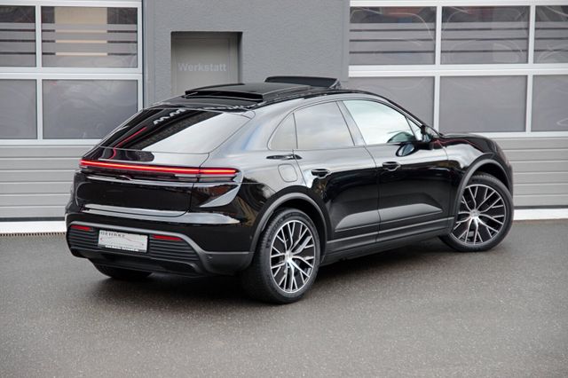 Porsche Macan 4*21"MacanDesign,ACC,PANO,BOSE,Head-Up*