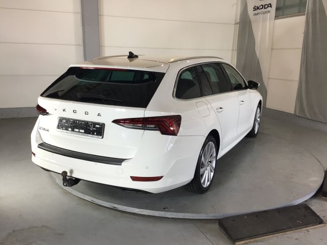 Fahrzeugabbildung Skoda Octavia Style Combi 2.0 TDI DSG/Navi/AHK/HUD/ACC
