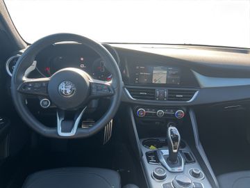Alfa Romeo Giulia Veloce Q4 2.0 Turbo 16V Kam.+KeyLess+SHZ