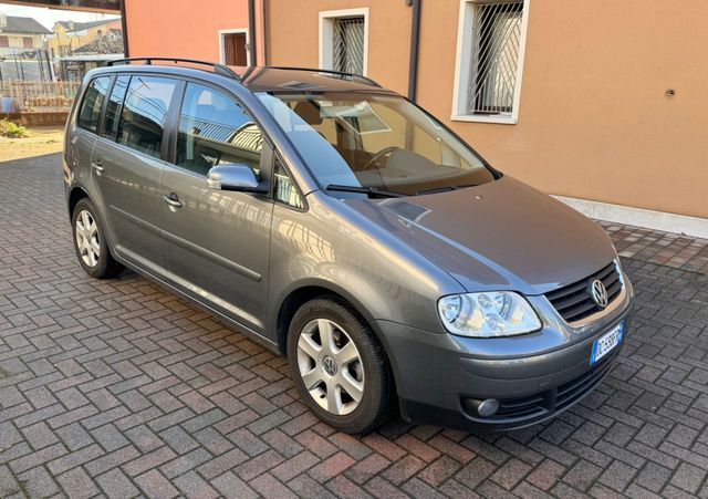 Volkswagen Touran 1.6 Benzina Perfetta