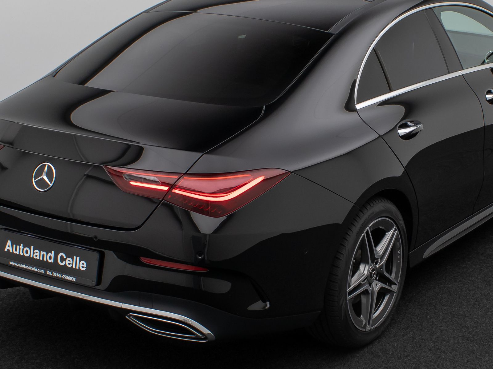 Fahrzeugabbildung Mercedes-Benz CLA 200d AMG Line Panorama 360°Lenkrhzg Komfort