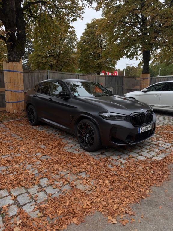 Image of BMW X4 M