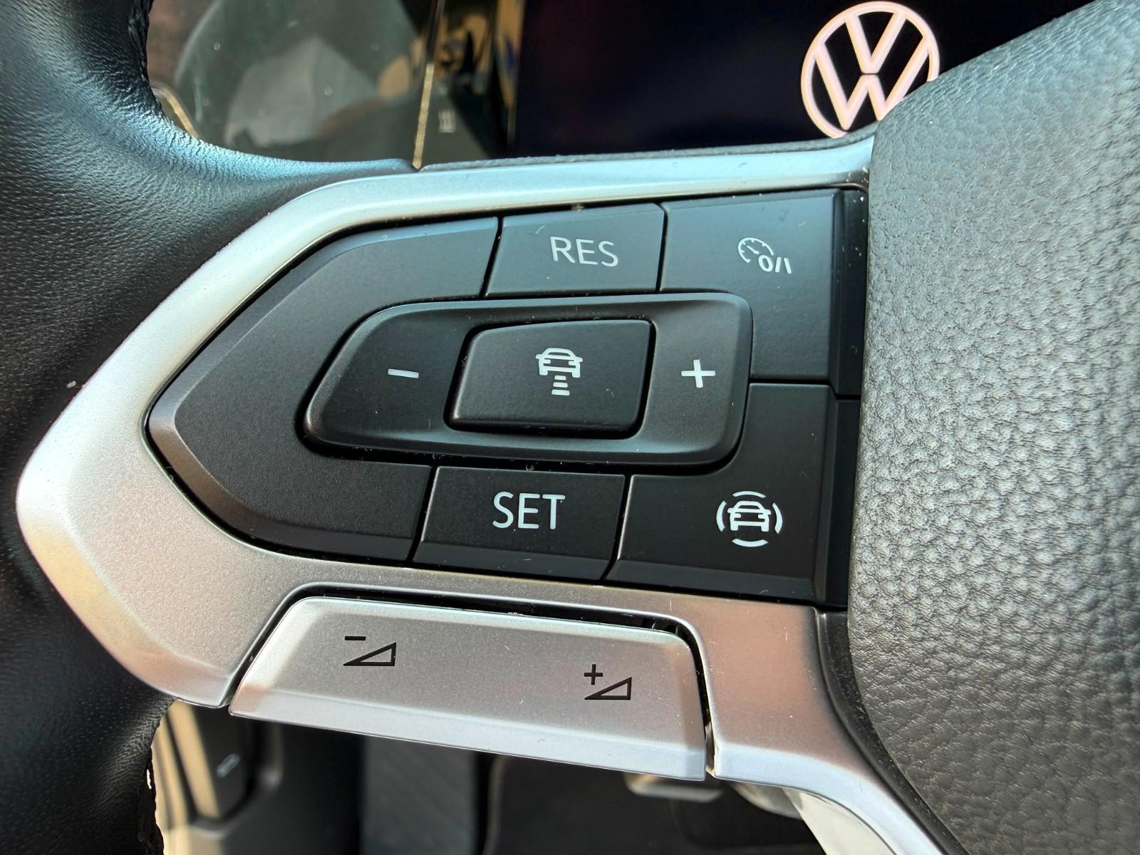 Volkswagen Golf VIII 1.5 TSI Life LED Navi CarPlay Virtual, миниатюра 27