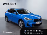 BMW X2 sDrive20i M Sport *LED*HUD*DDC*ACC*CAM*H/K* - BMW mit Benzin-Antrieb: Blau, Alcantara