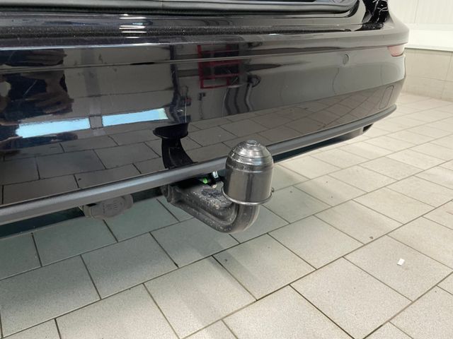Golf VIII Variant Life 1.0 eTSI DSG RFK NAVI TRA