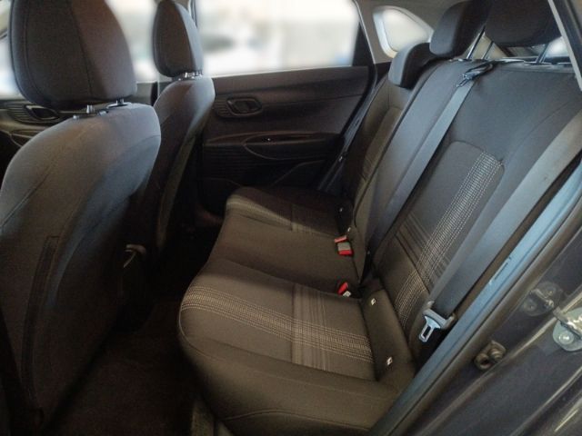 Fahrzeugabbildung Hyundai i20 Select 1.0 +KLIMA+NAVI+CARPLAY+PDC+RFK+UVM+