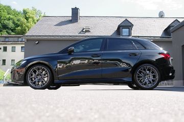 Audi RS 3 Sportback*Sporta,Pano,Head-Up,SONOS,EXPORT*