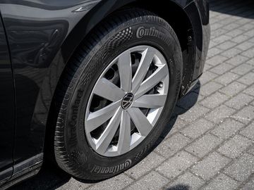 Volkswagen Passat Variant - 5