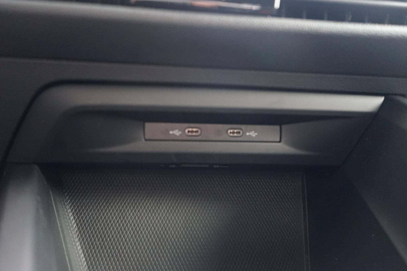 Volkswagen Golf VIII 1.5 TSI Life LED Navi App-Connect DAB, миниатюра 19