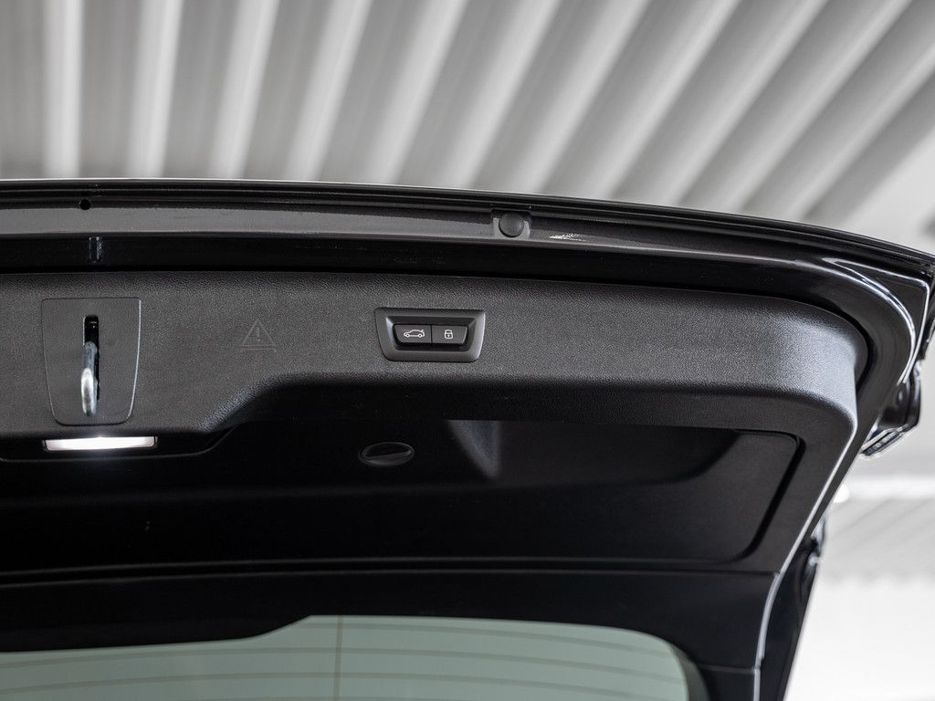 BMW 520d Touring M-Sport AHK HUD LASER LED W-LAN SHZ foto 15