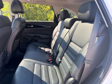 KIA Sorento - 10