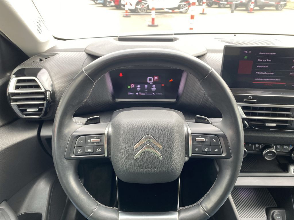 Fahrzeugabbildung Citroën C4 Benzin 155 Automatik Shine *Winterpak*Nav*LED