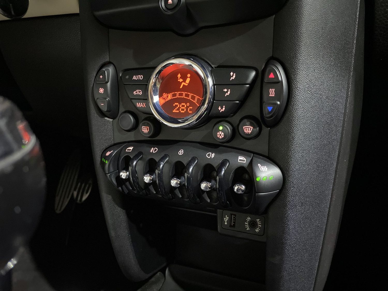 Fahrzeugabbildung MINI Cooper S Coupe Chrome-Line #Leder#H&K#Bi-Xen#Alu