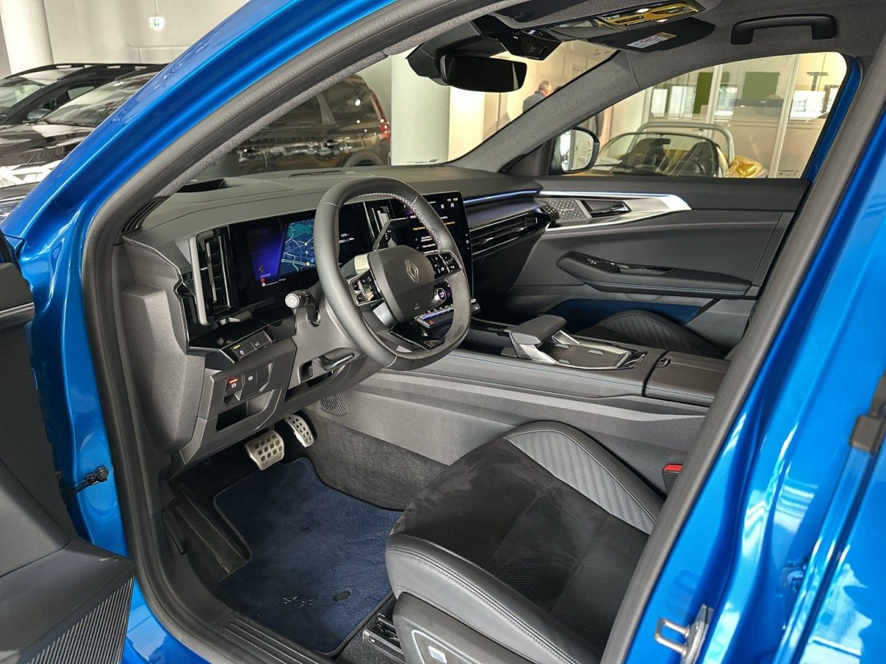 Renault Rafale - Bild 10