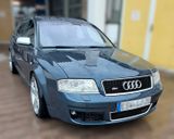 Audi S6 4.2 V8 quattro Avant 4B / C5 - Audi S6 aus 2000