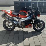 Aprilia RSV 1000 Tuono RR