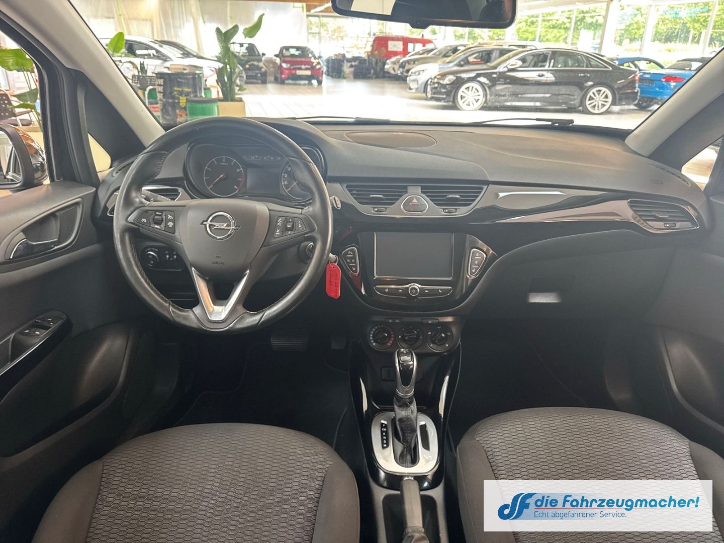 Fahrzeugabbildung Opel Corsa E Active Apple CarPlay Android Auto SHZ Le