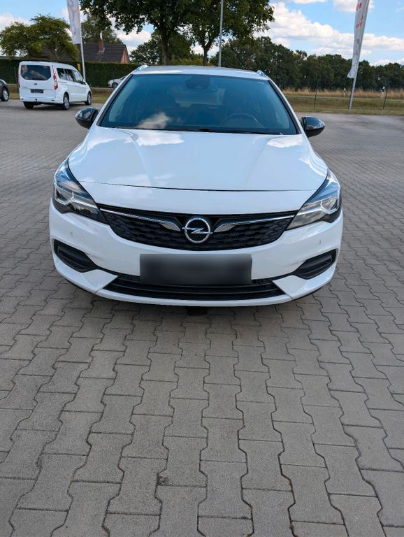 Image of Opel Astra