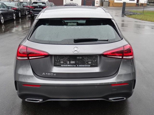 Mercedes-Benz A 180d AMG,LEDER,NAVI,LED,AUTOM,KAMERA,PDC,1HAND foto 7