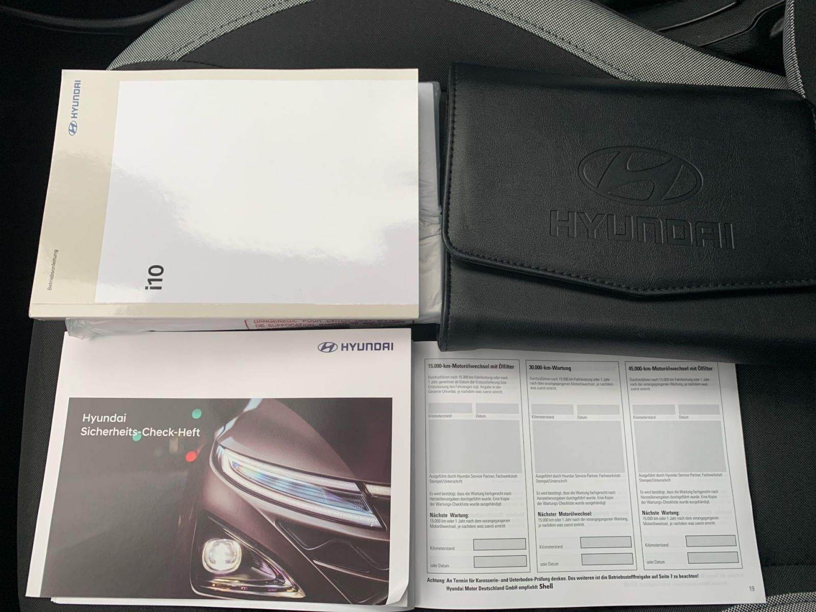 Fahrzeugabbildung Hyundai i10 FL 1.2 Automatik Trend Navi Kamera