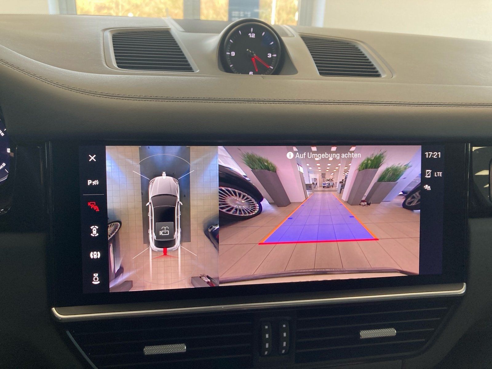 Fahrzeugabbildung Porsche Cayenne Coupe Hybrid Platinum*AHK*Luft*Pano*22"*