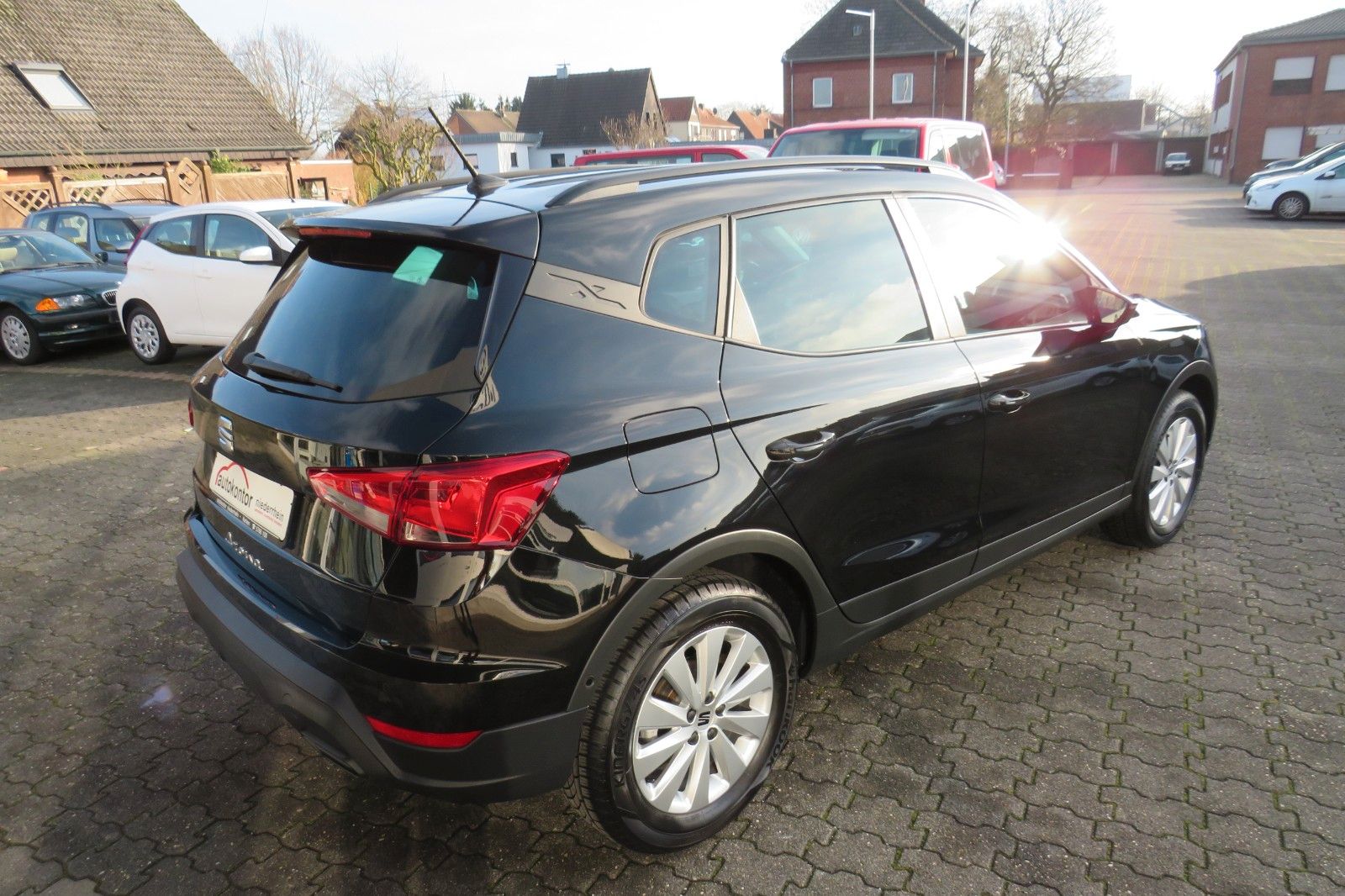 Fahrzeugabbildung SEAT Arona Style DSG FULL-LINK SITZH KAMERA GJ ACC 1H