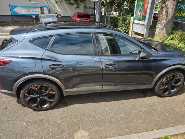 CUPRA Formentor 1.4 e-HYBRID 180kW VZ DSG VZ