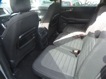 Ford Galaxy - 10