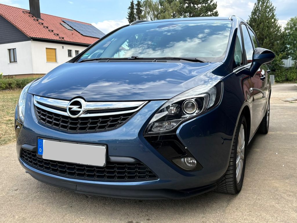 Image of Opel Zafira Tourer