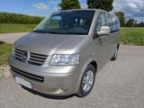 Volkswagen T5.1 Multivan 2.5 TDI 128kW mit Standheizung