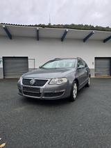 Volkswagen Passat Variant 2.0 FSI *AC*Alwetter*Tüv Neu - Volkswagen Passat Variant aus 2005
