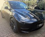 Tesla Model Y Long Range AWD* AHK *20-Zoll * ACC Boost - Tesla Model Y in Düsseldorf