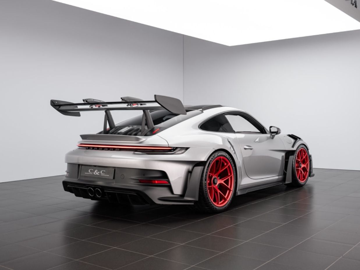 Fahrzeugabbildung Porsche 992 GT3 RS WEISSACH/LIFT/PCCB/PDLS+/CARBON CAGE